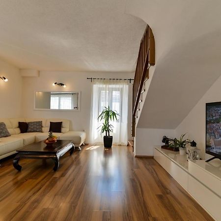 Apartman Ciciliani トロギール エクステリア 写真