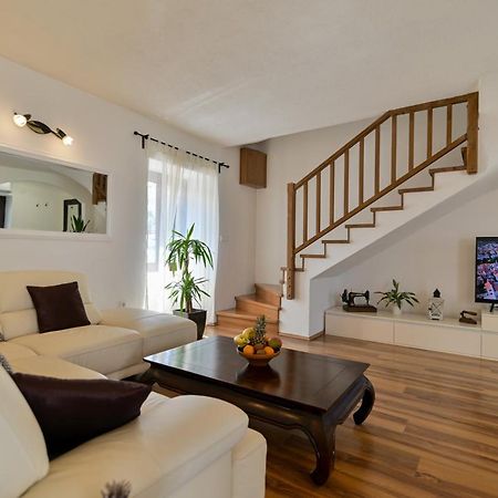 Apartman Ciciliani トロギール エクステリア 写真