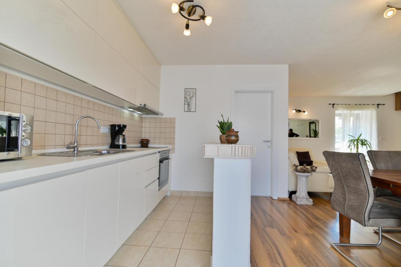 Apartman Ciciliani トロギール エクステリア 写真